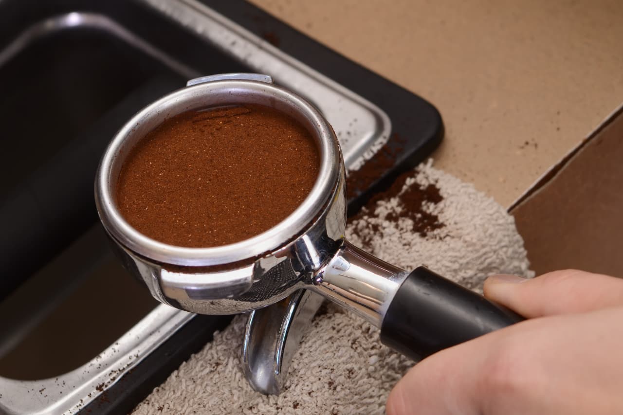 How To Make Espresso: A Step-by-Step Guide To Brewing Espresso At Home